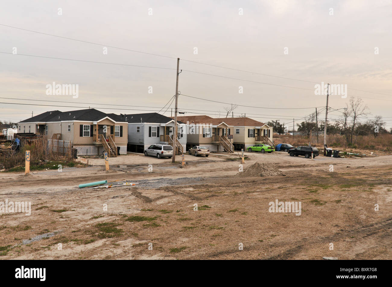 Nuovo case inferiore in 9. Ward dopo l uragano Katrina flood, New Orleans, Louisiana Foto Stock