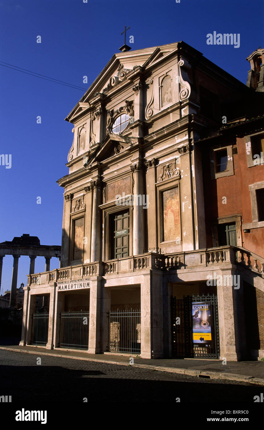 Italia, Roma, chiesa di San Giuseppe dei Falegnami, Carcer Tullianum Foto Stock