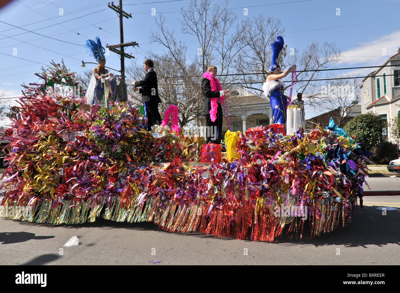 Lamina coperta galleggiante in Krewe di Mid-City parade, Mardi Gras 2010, New Orleans, Louisiana Foto Stock