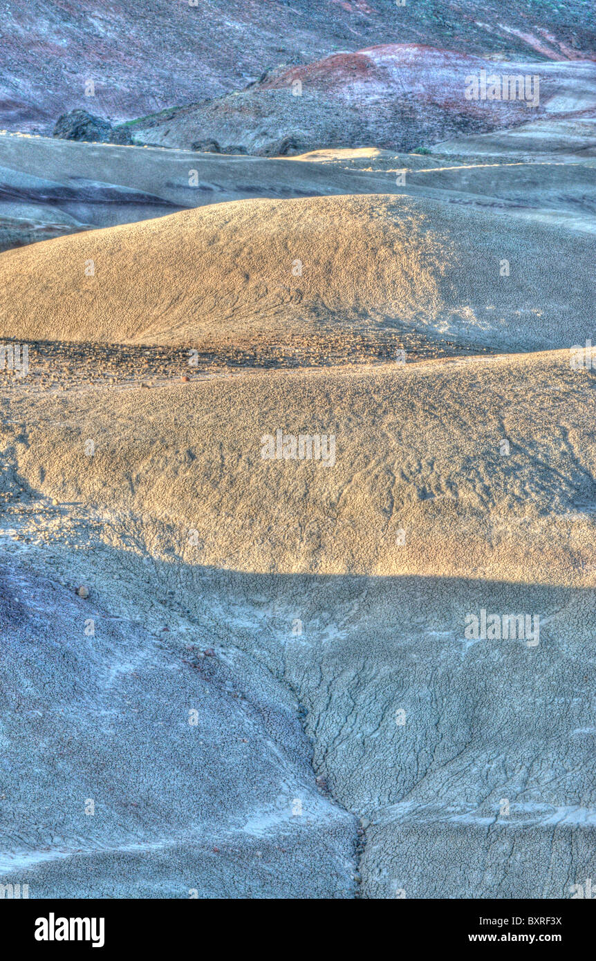 Immagine hdr di bentonite colline di sunrise, il Parco nazionale di Capitol Reef Foto Stock