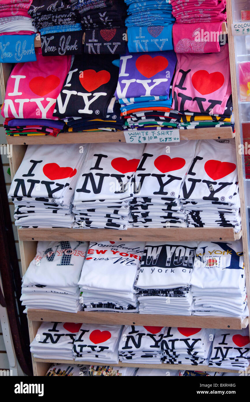 I Love NY T-shirt in Little Italy, New York City Foto stock - Alamy