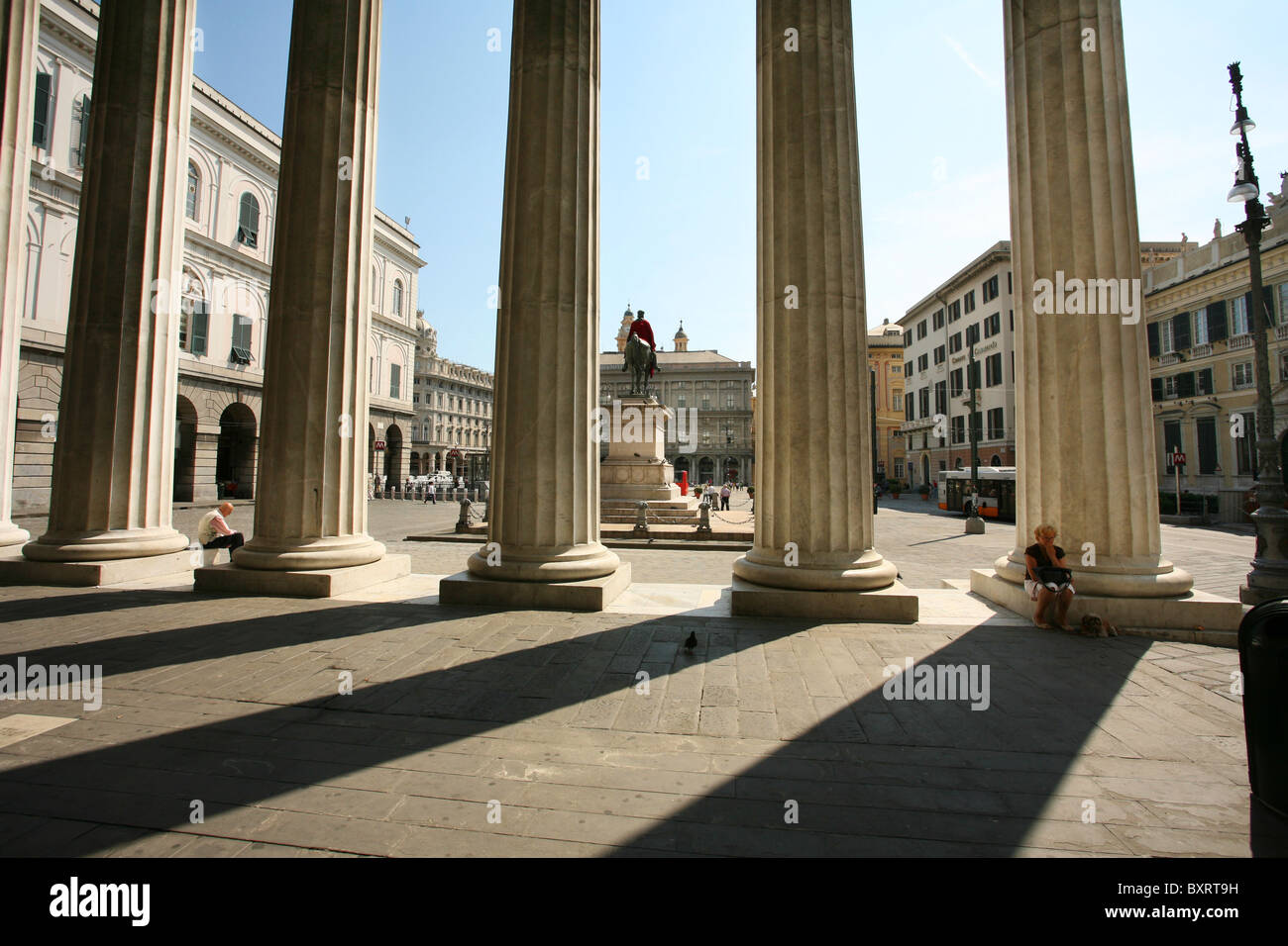 Teatro Il teatro Carlo Felice e Piazza De Ferrari, Genova, Liguria, Italia, Europa Foto Stock