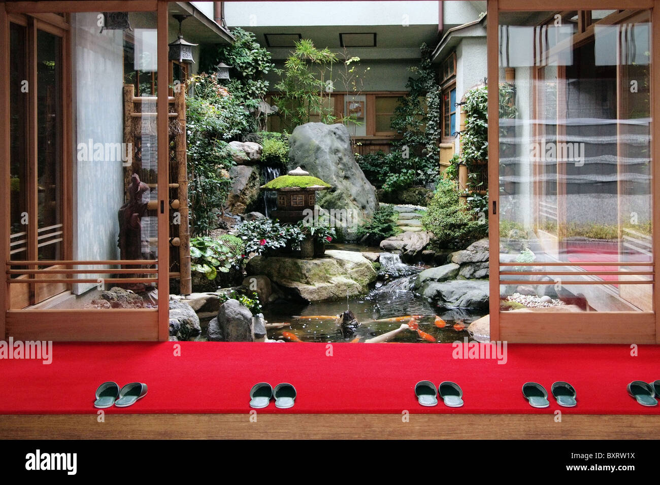 Ryokan giapponese guest house garden a Kyoto in Giappone Foto Stock