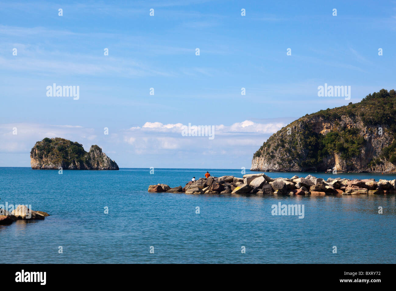 Coniglio Roccia Dalla Spiaggia Di Marinella Capo Palinuro