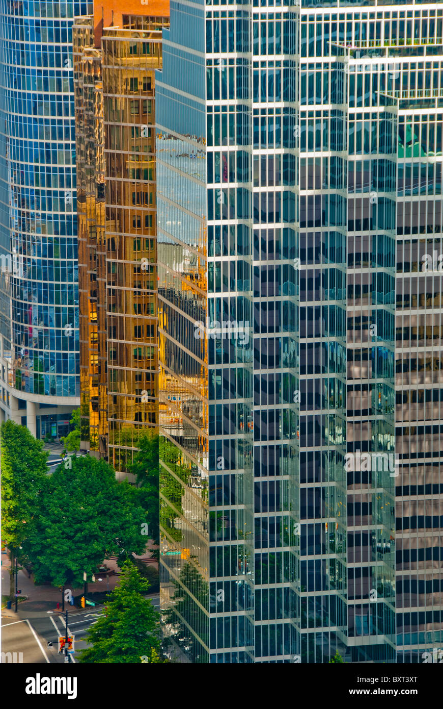 Centro città edifici ad alta in Vancouver, British Columbia, Canada Foto Stock