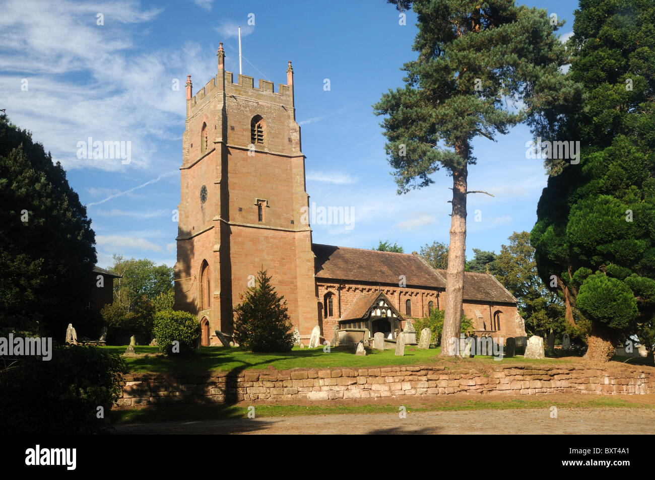 Il priorato di chiesa di San Pietro in Astley, Worcestershire, Inghilterra Foto Stock