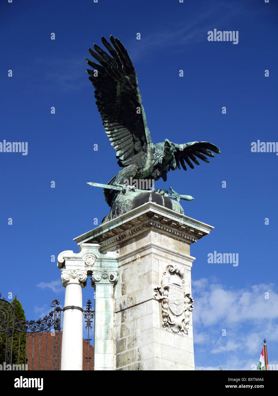Statua di Eagle, Castello di Buda distretto, Budapest Foto Stock