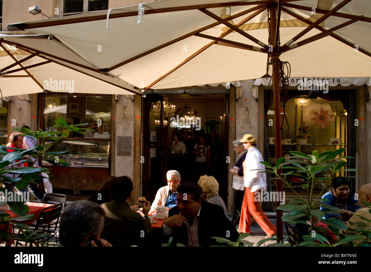 L'Europa, Italia, Liguria, Genova Porta Scena di strada Foto Stock