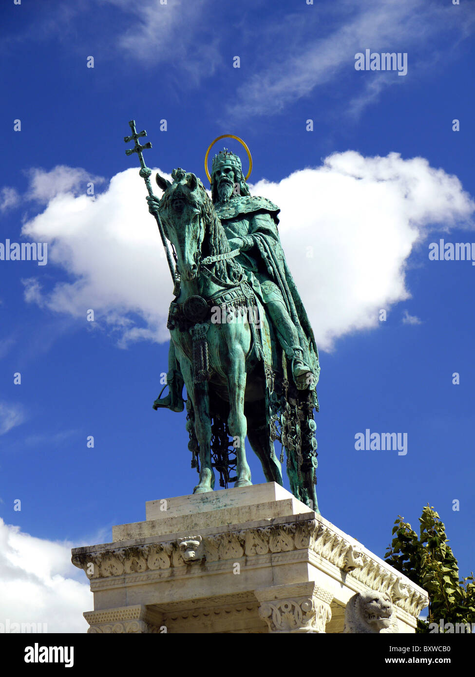 Tipo Stephen statua, Castello di Buda quartiere vicino a St la chiesa di Matthias Budapest Foto Stock
