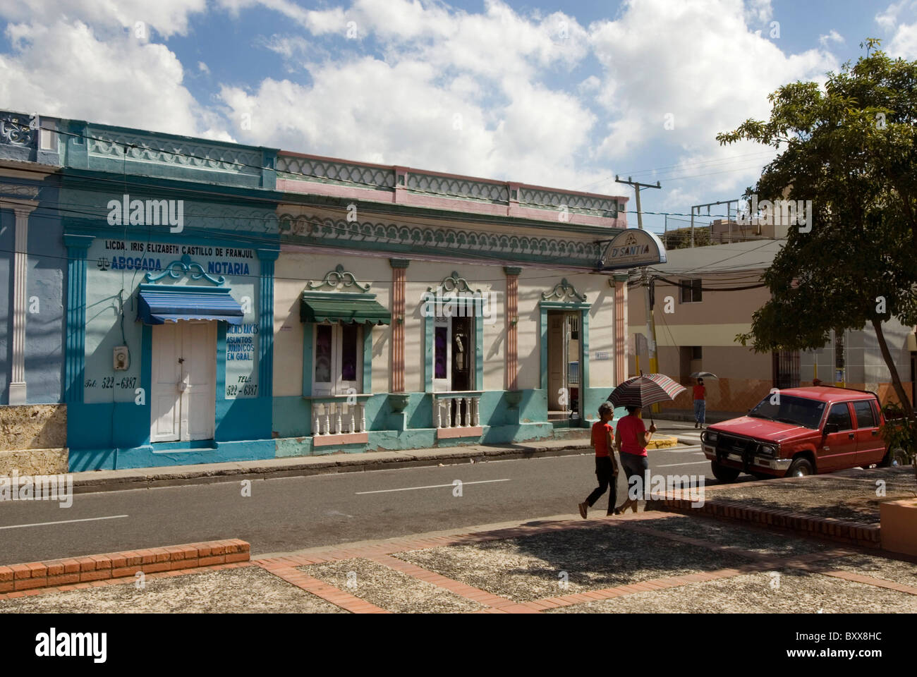 Case coloniali in Bani, Repubblica Dominicana Foto Stock