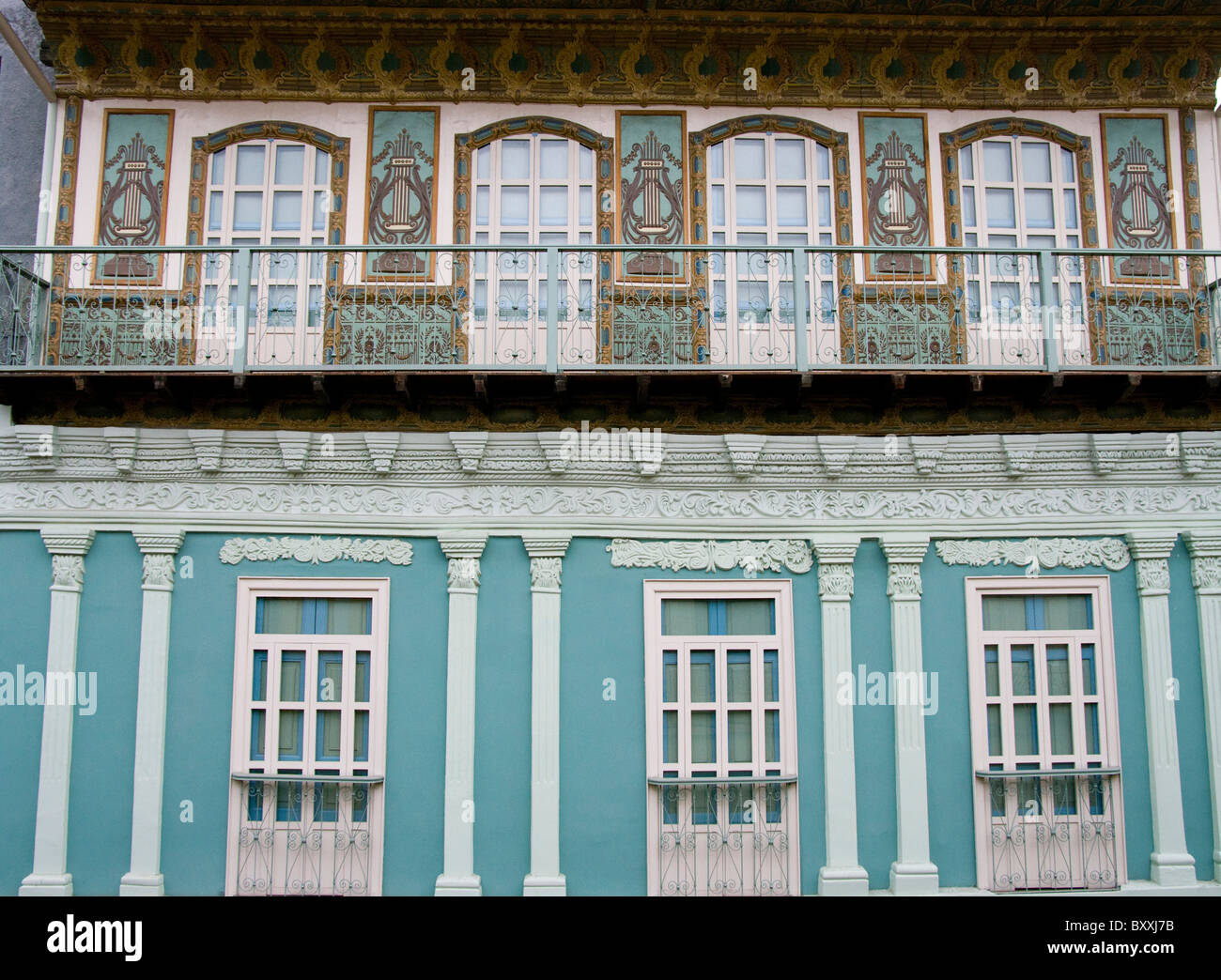 Ecuador. La città di Cuenca. Architettura tradizionale. Foto Stock