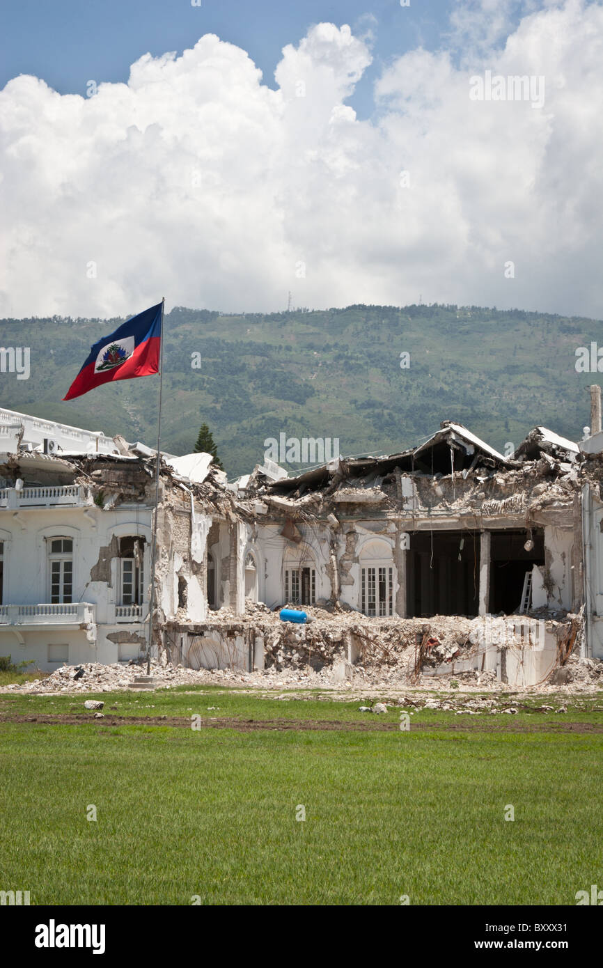 Il palazzo presidenziale di Haiti è stata distrutta in un forte terremoto nel 2010. Foto Stock