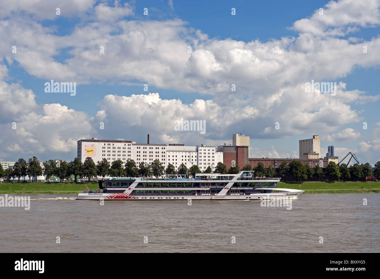 Fiume Reno cruiser, Colonia, Germania. Foto Stock