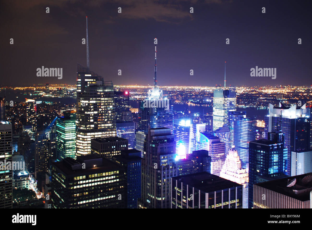 La città di New York Times Square antenna vista notturna panorama Foto Stock