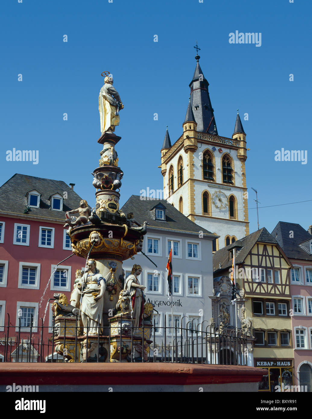 Piazza del Mercato, Trier, Renania-Palatinato, Germania Foto Stock