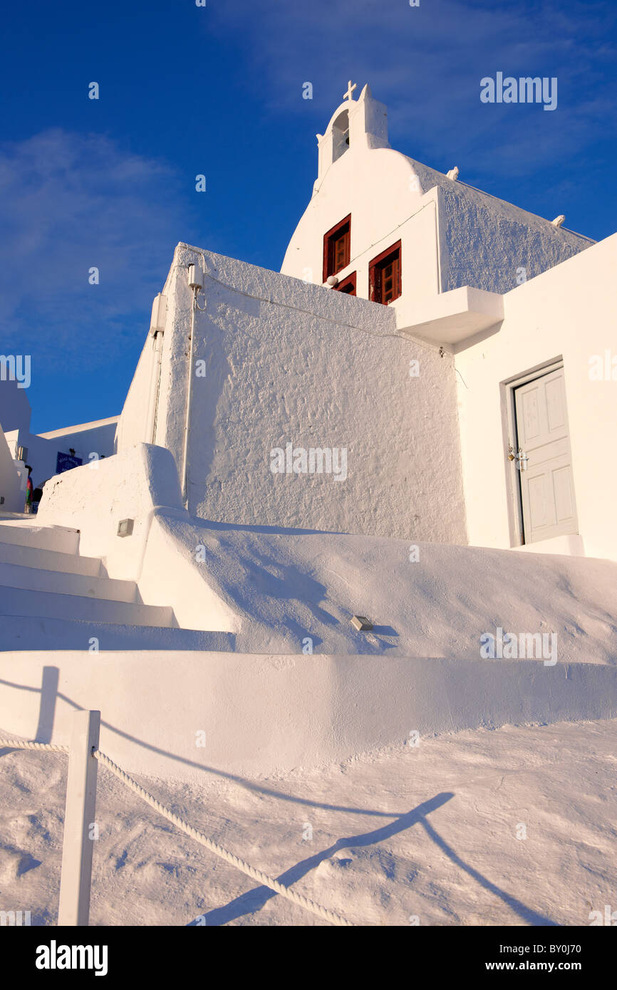 Oia ( Ia ) Santorini chiese ortodosse - greco isole Cicladi - foto, foto e immagini Foto Stock
