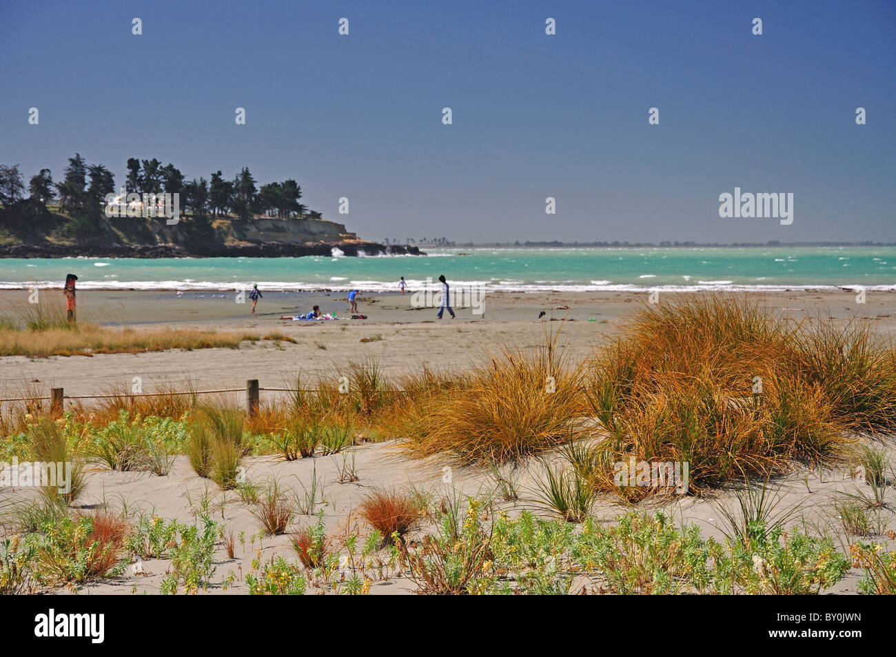 Spiaggia e dune di sabbia, Caroline Bay, Timaru (te Tihi-o-Maru), Canterbury, South Island, nuova Zelanda Foto Stock