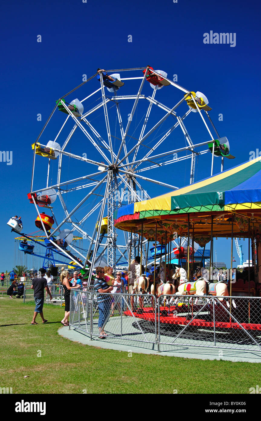 Giostre in fiera al Caroline Bay Festival, Caroline Bay, Timaru (te Tihi-o-Maru), Canterbury, South Island, nuova Zelanda Foto Stock