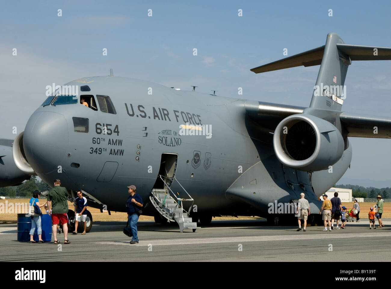 American U.S. Air Force aereo a terra in corrispondenza di un air show Foto Stock
