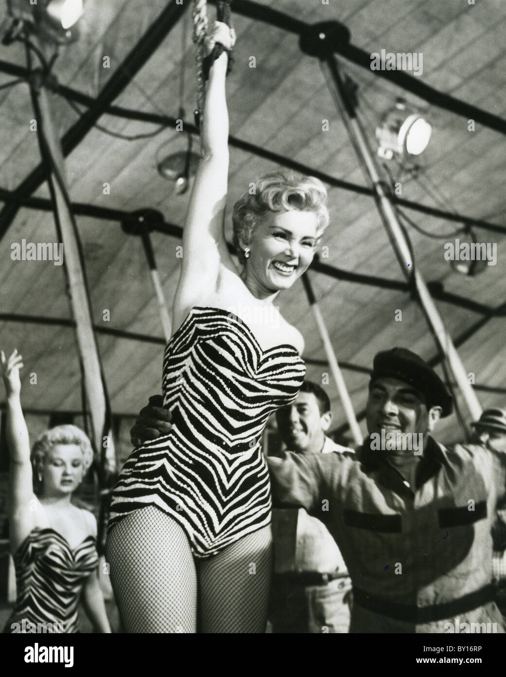 Tre anelli CIRCUS 1954 Paramount film con Zsa Zsa Gabor Foto Stock