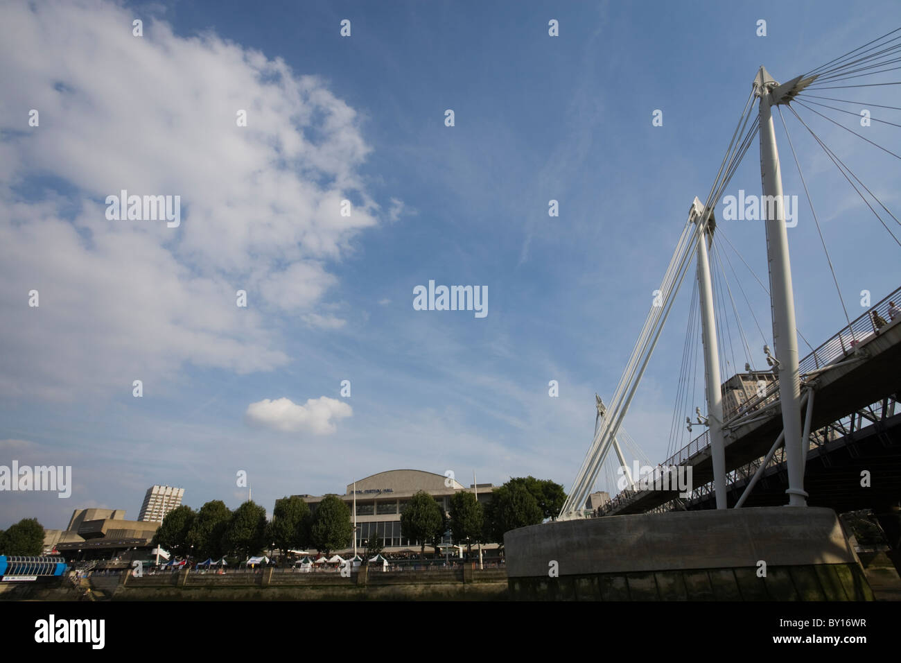 Il Royal Festival Hall e Hungerford Bridge, Londra Foto Stock