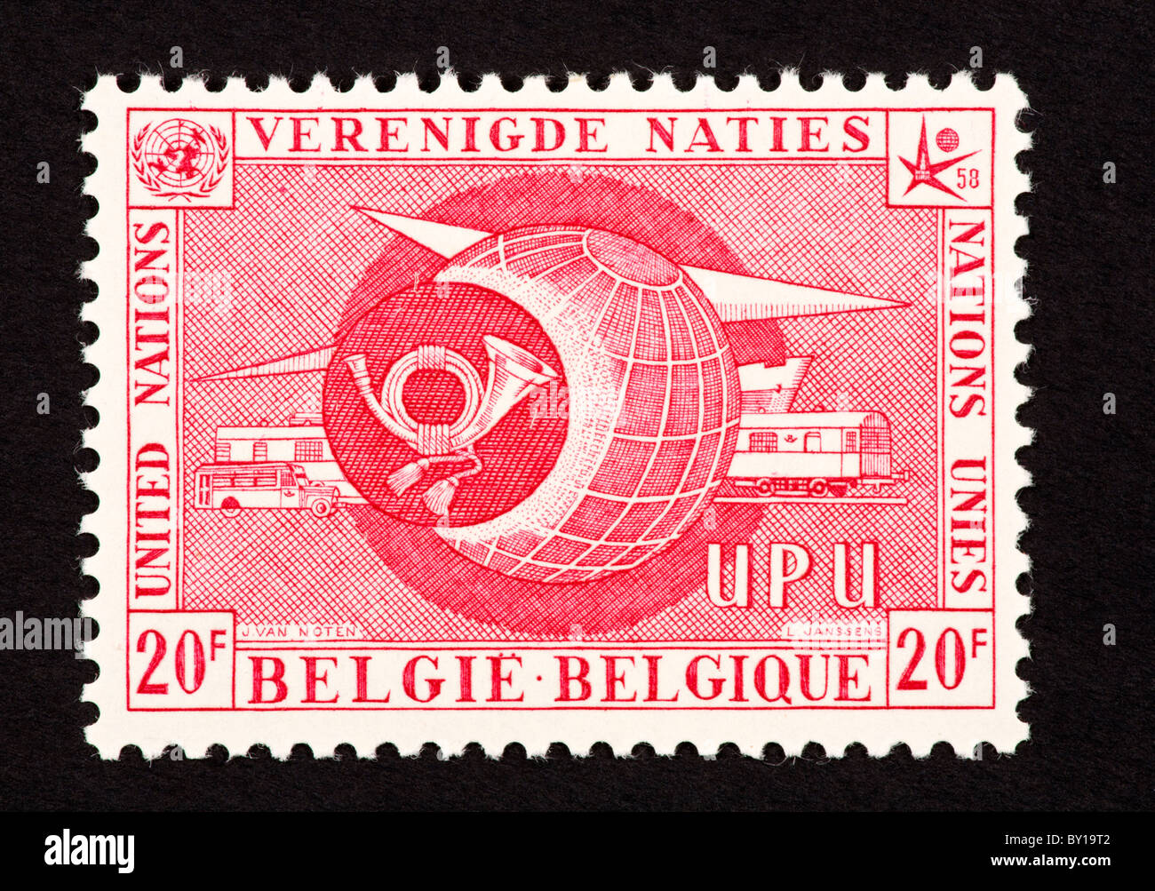 Francobollo dal Belgio in onore delle Nazioni Unite e l'Unione postale universale. Foto Stock