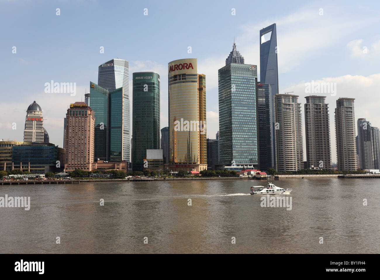 Grattacieli del quartiere finanziario di Shanghai - Pudong. Foto Stock