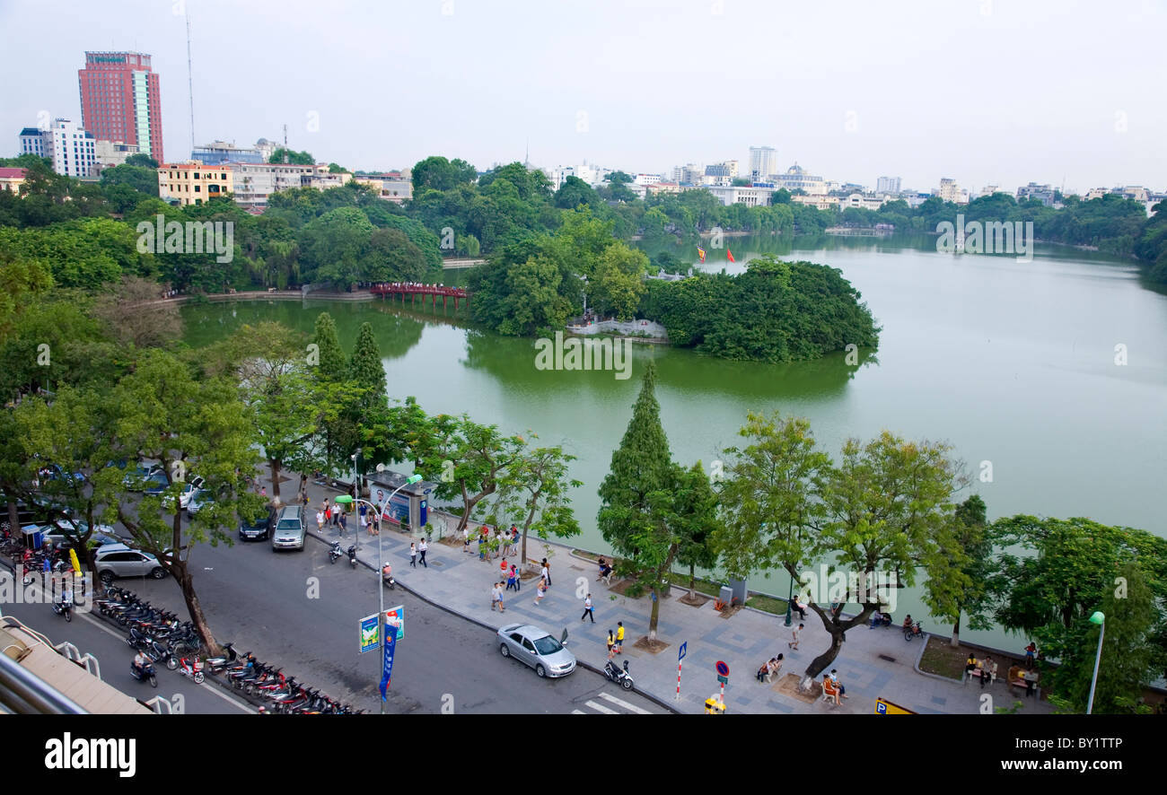 Il Lago Hoan Kiem. Hanoi, Vietnam. Foto Stock