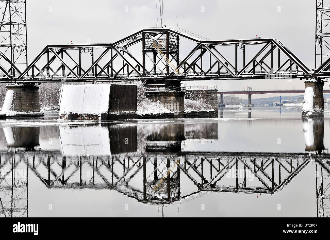 Ponte Ferroviario sul fiume Hudson, Albany New York. Foto Stock