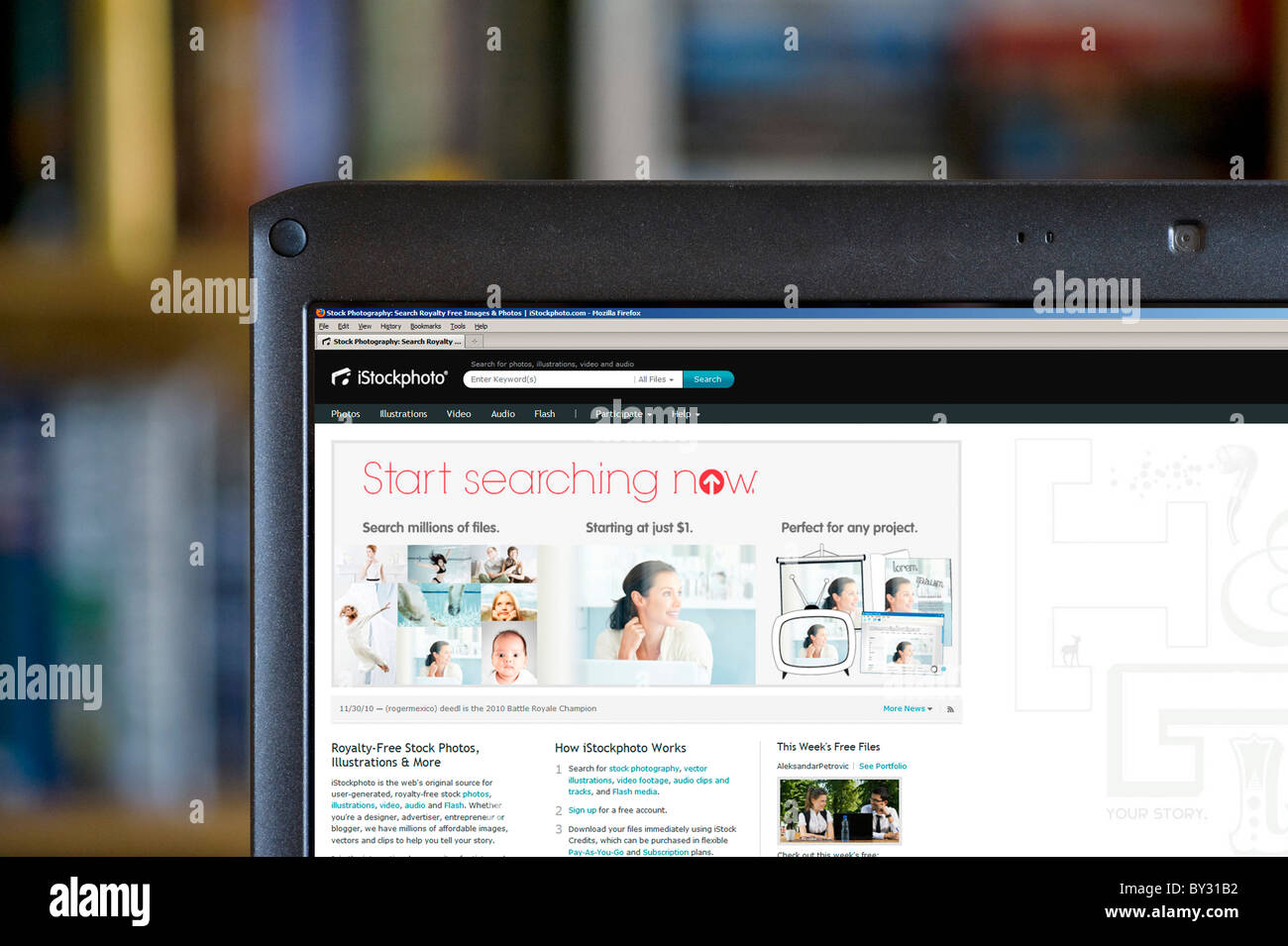 La ricerca di immagini online su iStockphoto microstock website, REGNO UNITO Foto Stock