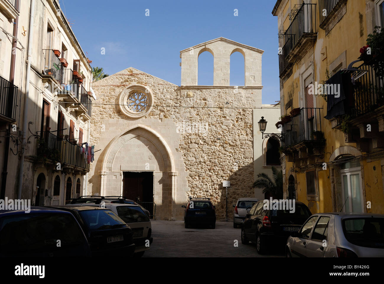 Siracusa. Sicilia. L'Italia. Isola di Ortigia. Xiii-XIV C la chiesa di San Giovanni Battista. Foto Stock