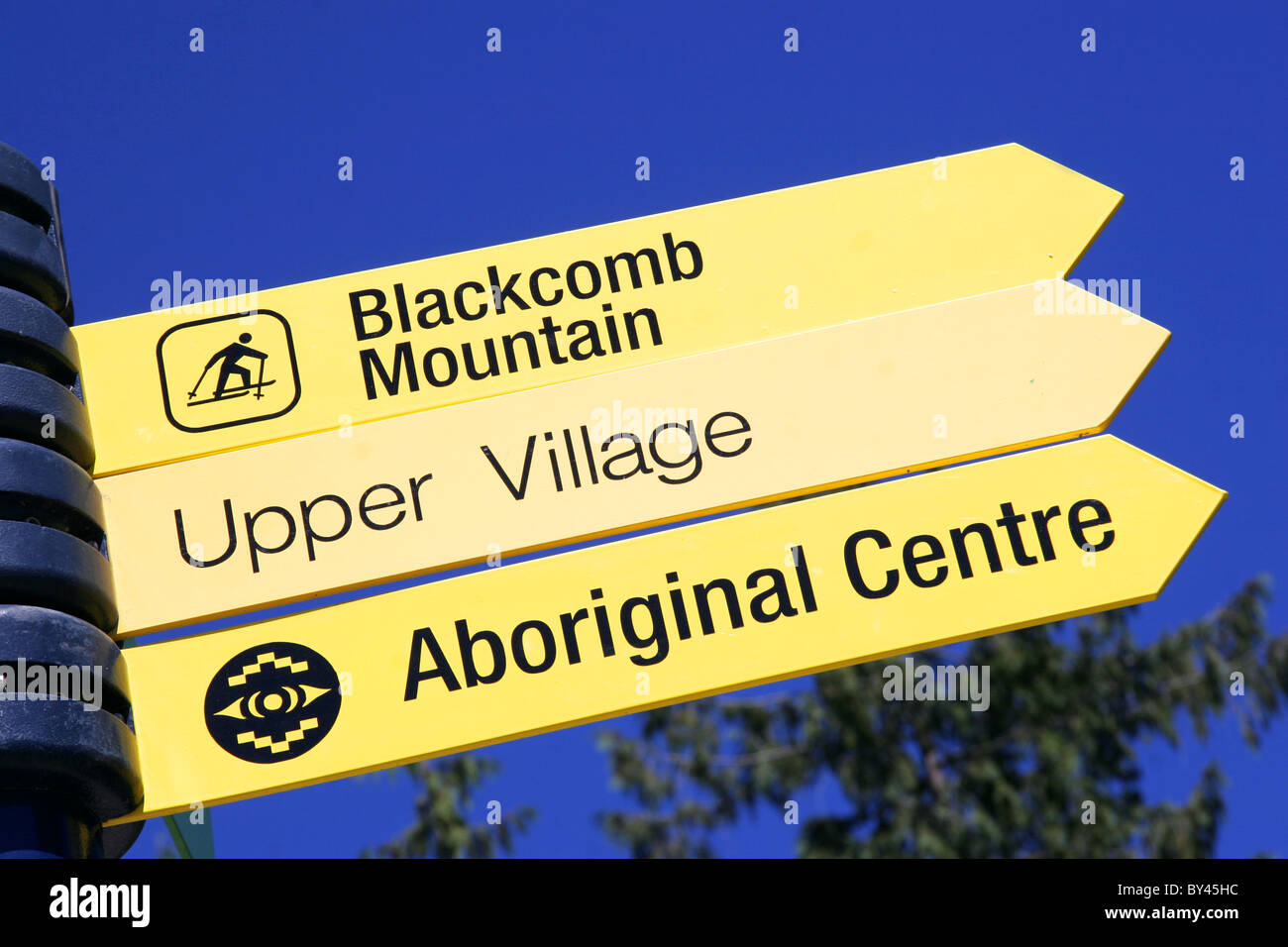 Segno di Monte Blackcomb, villaggio superiore e Centro Aborigeno, Whistler, British Columbia, Canada Foto Stock