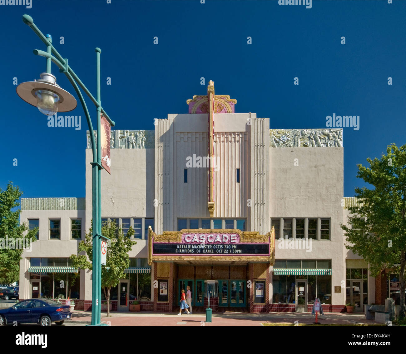 Art Deco Cascata del teatro di strada del mercato di Redding, CALIFORNIA, STATI UNITI D'AMERICA Foto Stock