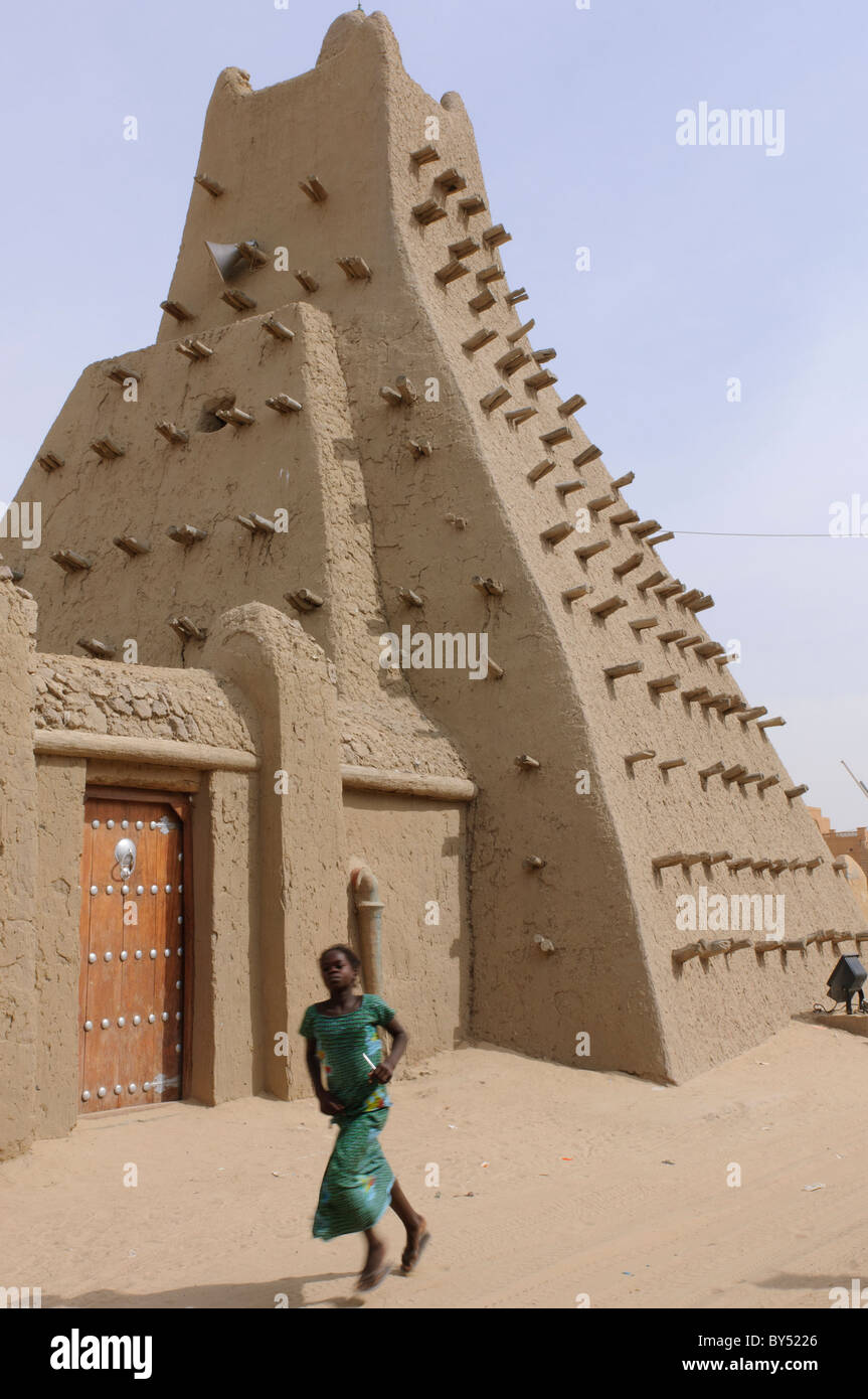 La torre conica della moschea Sankoré in Timbuktu, Mali. Foto Stock