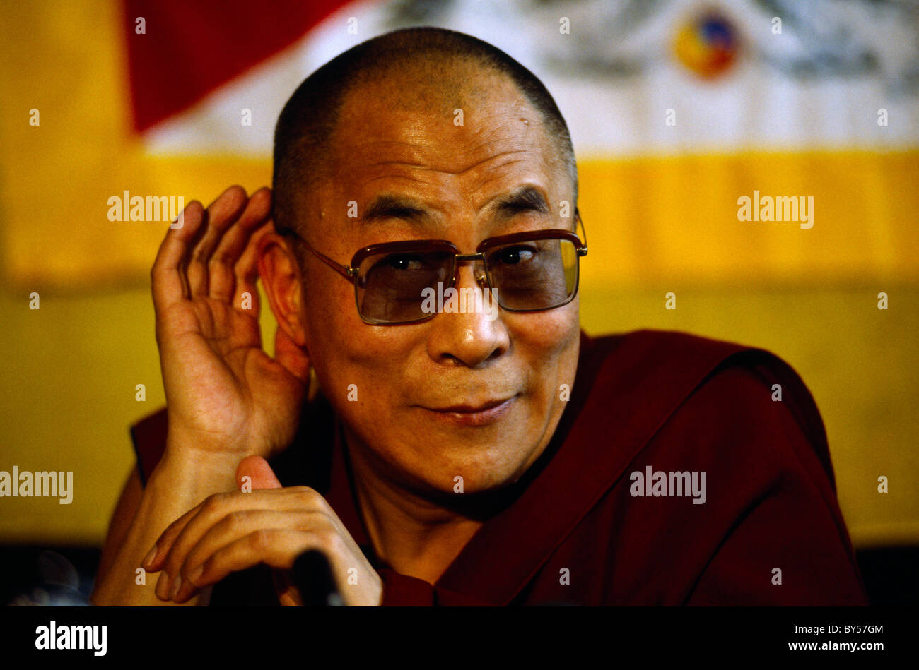 In Cina il Buddismo tibetano Tenzin Gyatso a Sua Santità il XIV Dalai Lama Lhamo Dhondrub Religiosa Buddista e leader politico Foto Stock