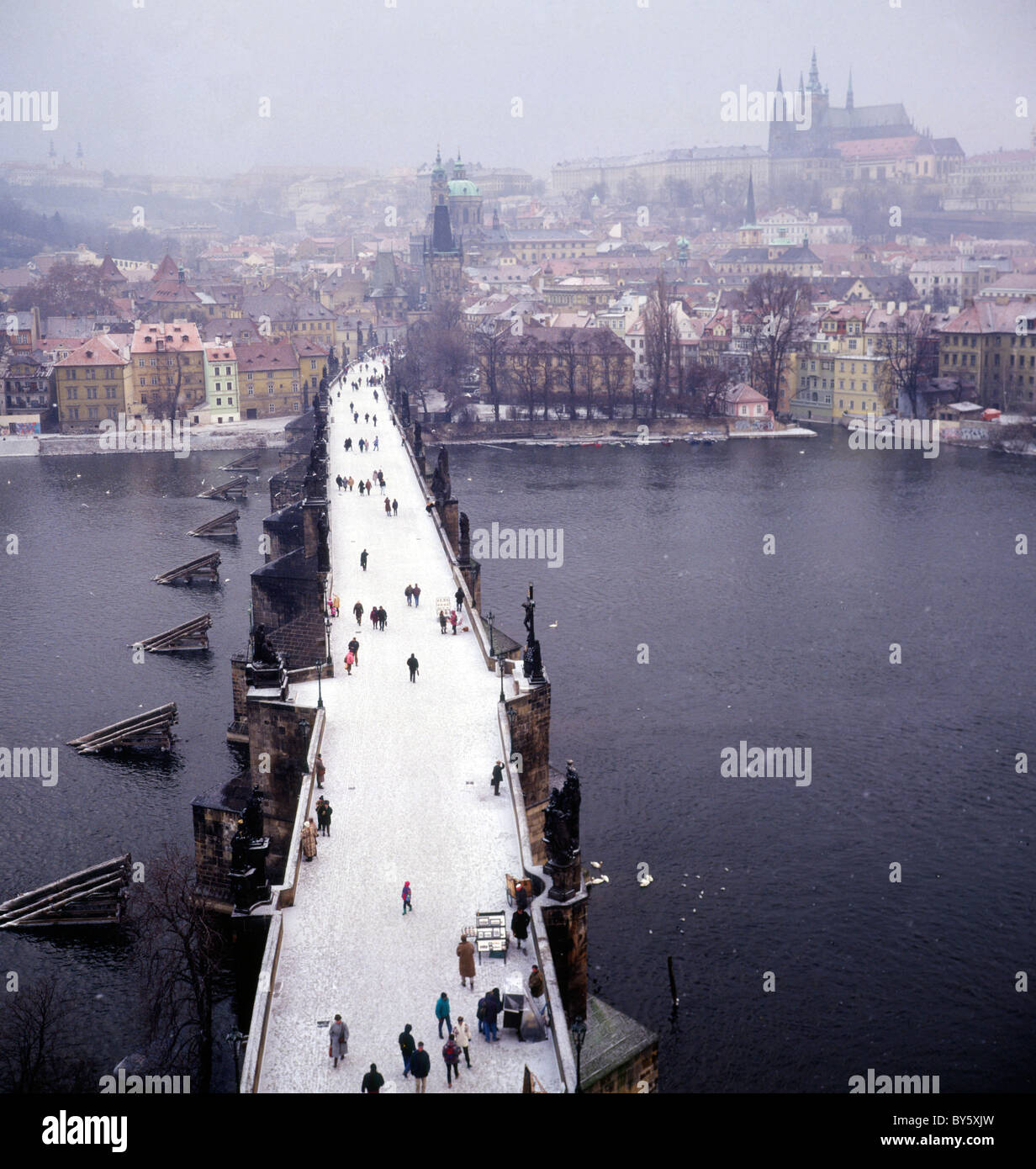 Fiume Vlata, Charles Bridge, Praga, Repubblica Ceca Foto Stock