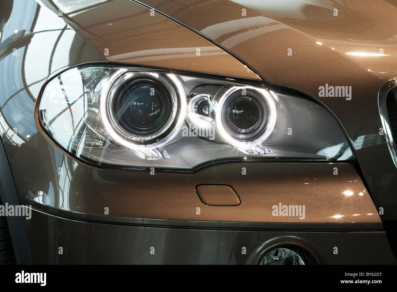 Fari a LED su una BMW auto Foto Stock