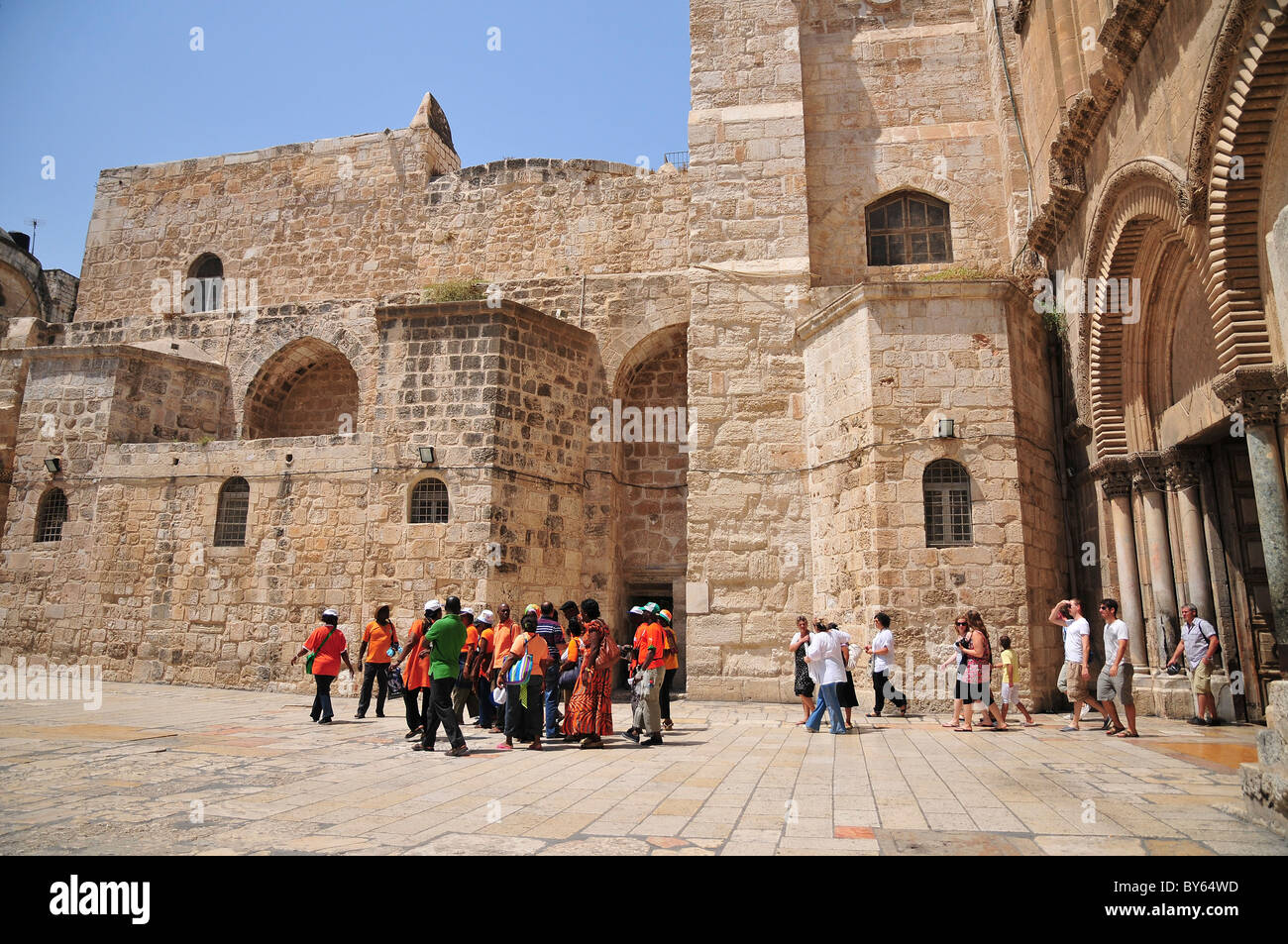 Israele, Gerusalemme, città vecchia, all'esterno della chiesa del Santo Sepolcro, l'entrata principale Foto Stock