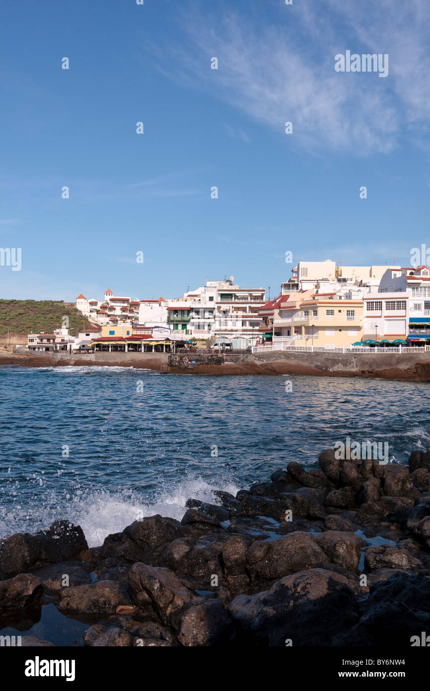 Il villaggio di pescatori di La Caleta sulla costa occidentale di Tenerife nelle Isole Canarie, Spagna, Foto Stock