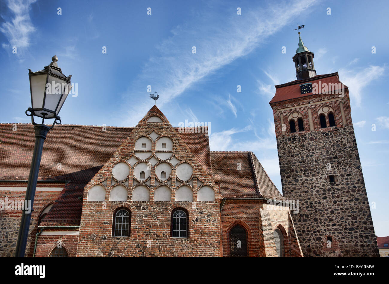 La chiesa e la torre del mercato, Luckenwalde, Land Brandeburgo, Germania Foto Stock