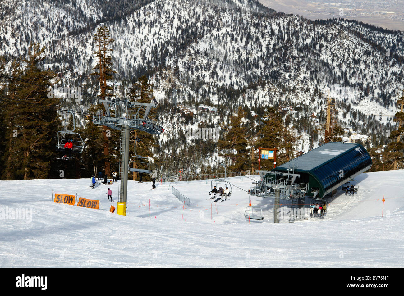 Olympic Express sollevare, Celeste, USA Olympic Express, di sollevamento sul lato del Nevada di Heavenly Ski Resort, STATI UNITI D'AMERICA Foto Stock