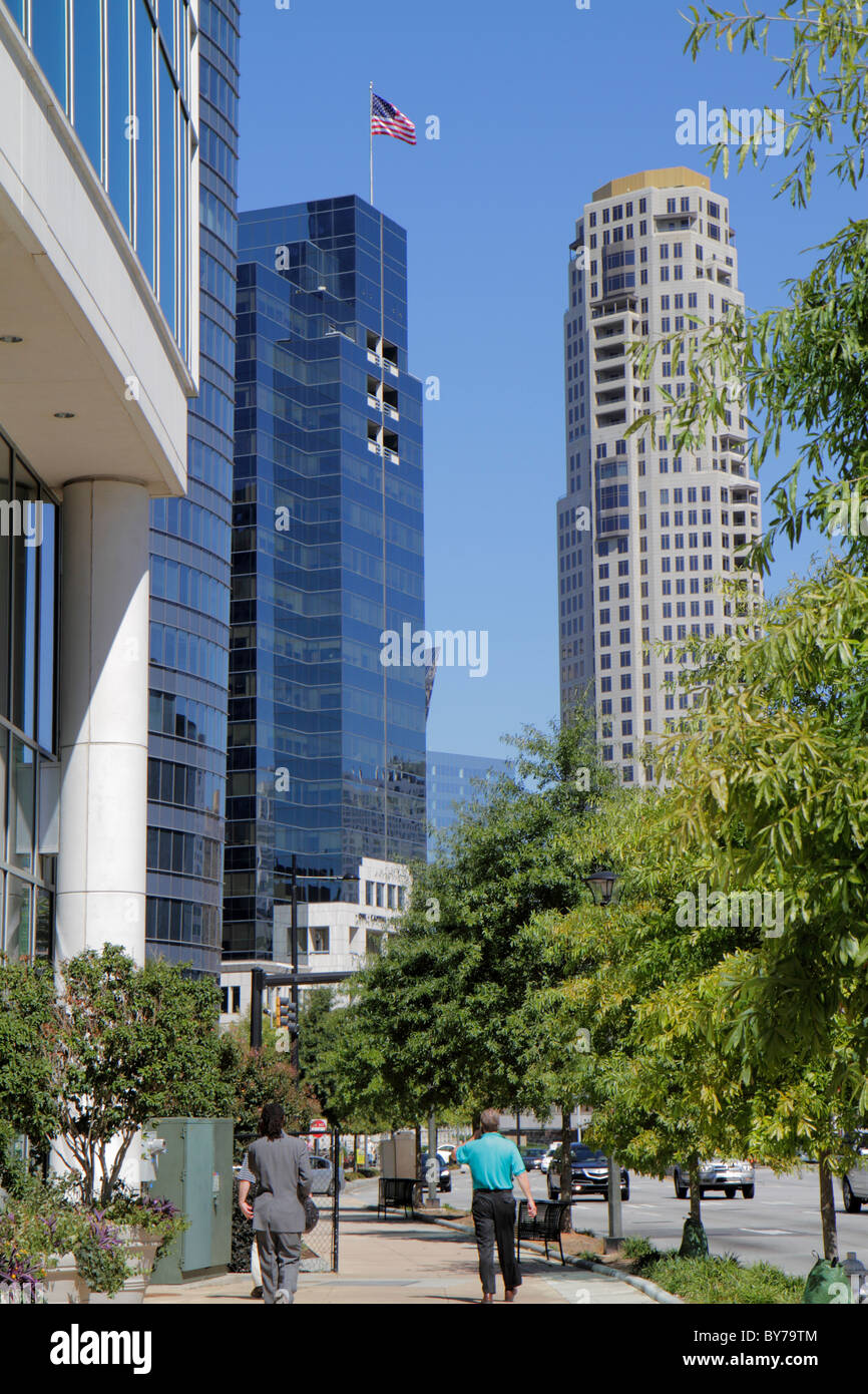 Atlanta Georgia,Buckhead,Peachtree Street,grattacieli grattacieli edificio edifici uffici, di lusso, immobiliare commerciale, strada, si Foto Stock