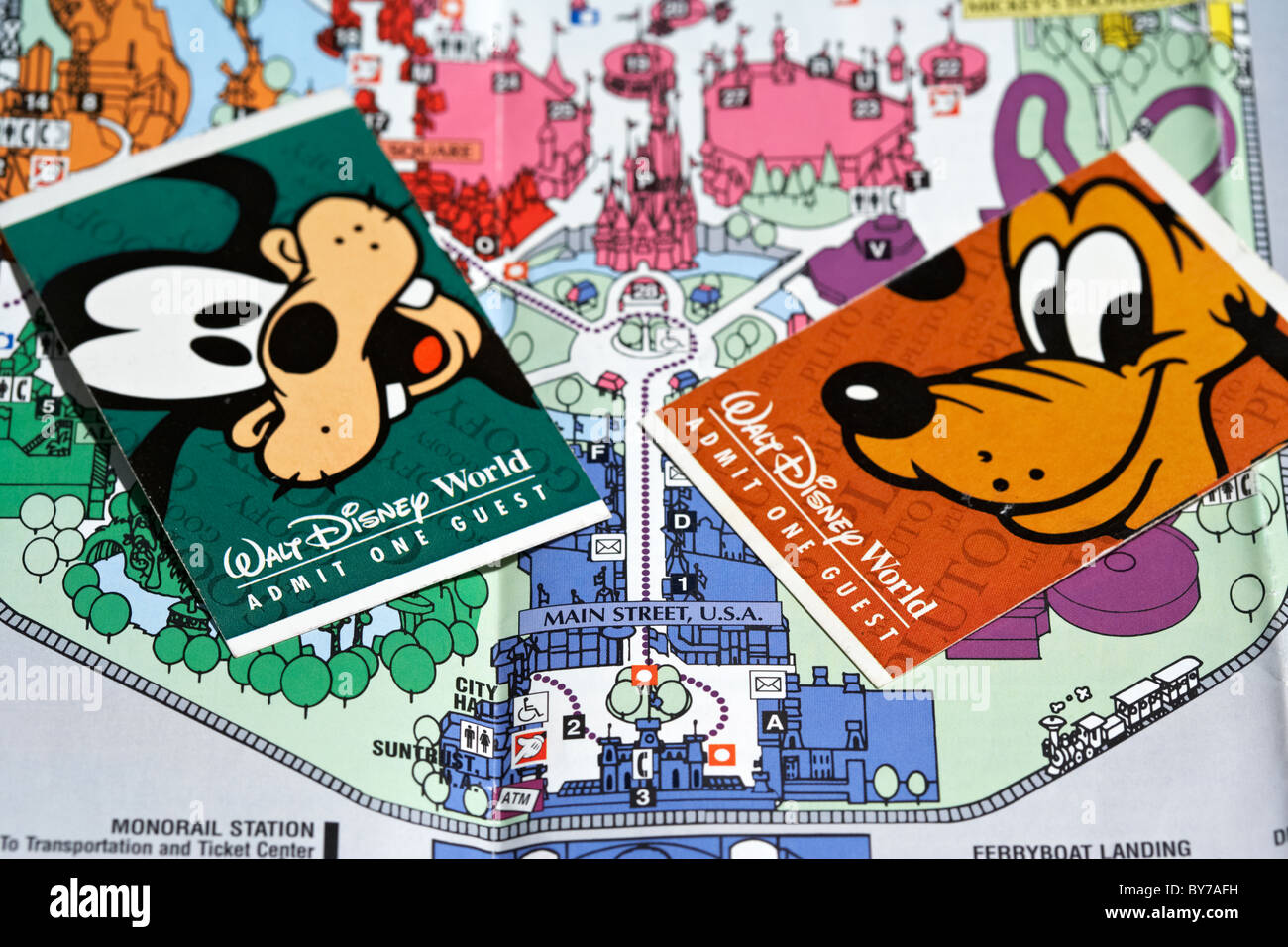 Biglietti e mappa per il Walt Disney World attrazioni turistiche in Florida usa Foto Stock