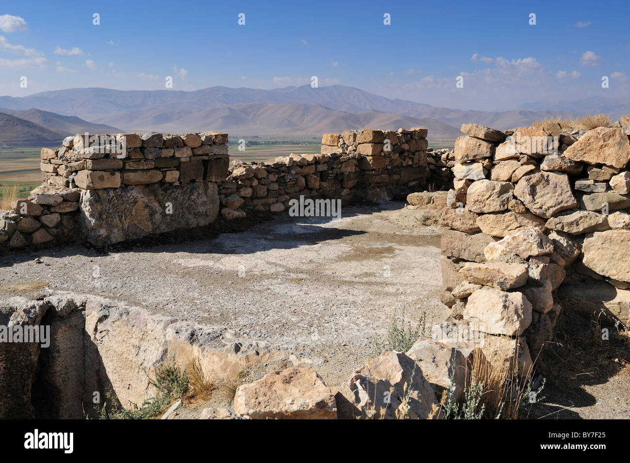 Il palazzo, Çavustepe Kalesi, Urartu fortezza costruita (764-735 a.C.), vicino a Van, Turchia 100926 37125 Foto Stock