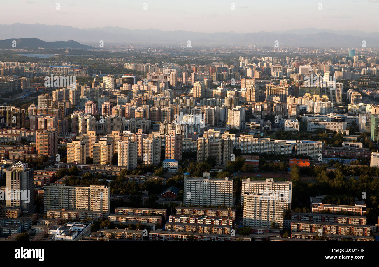 Vista di Pechino dalla centrale della torre della TV, Cina Foto Stock