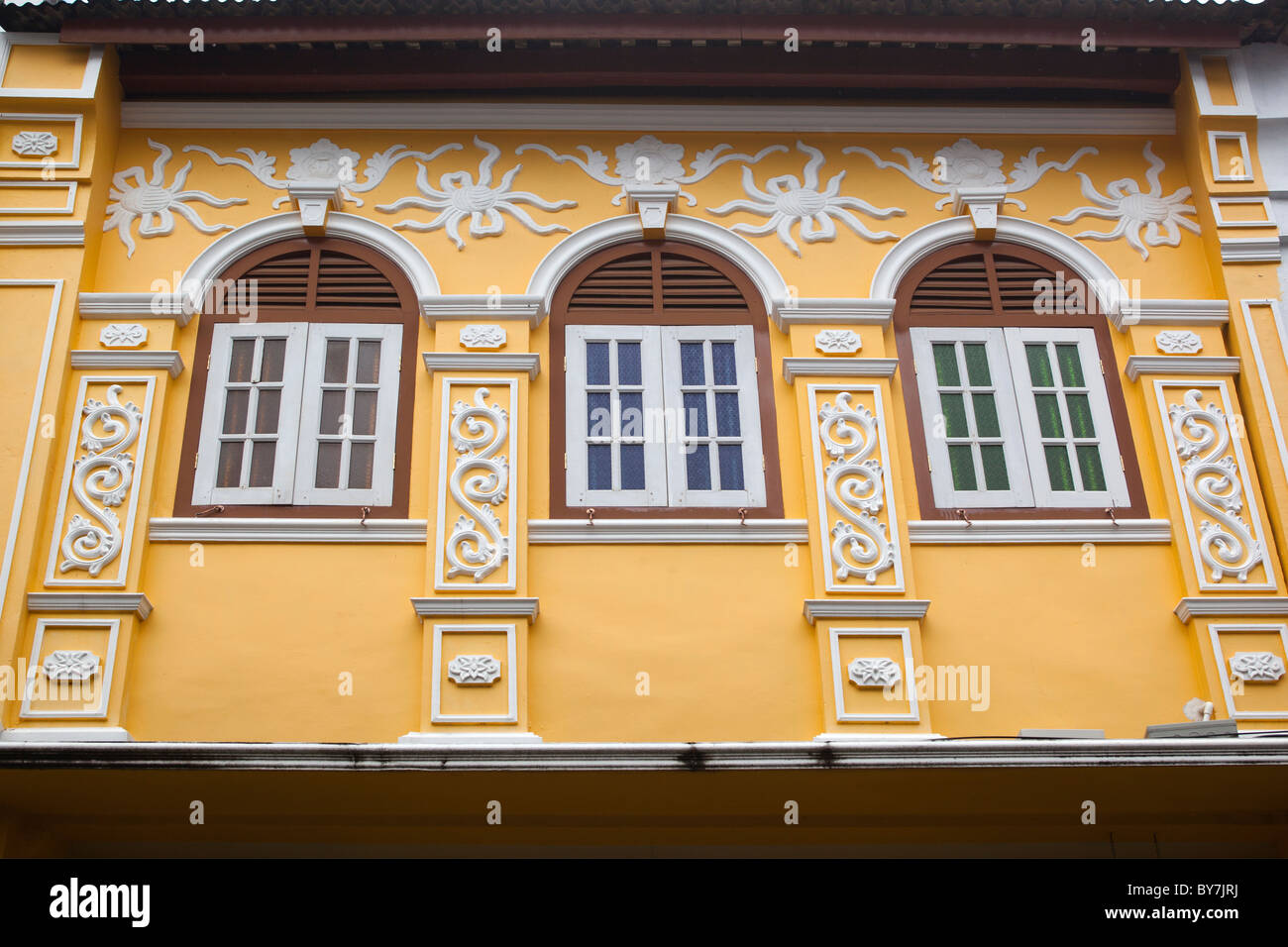 Facciata di edificio Romanee Soi città di Phuket Phuket Thailandia Foto Stock