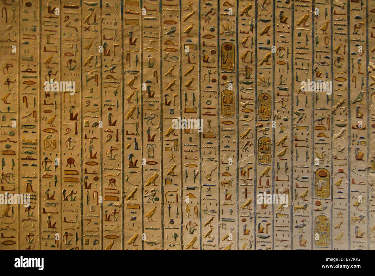 Le pareti all'interno della Tomba di Ramesse IV nella Valle dei Re, Luxor Egitto. Foto Stock