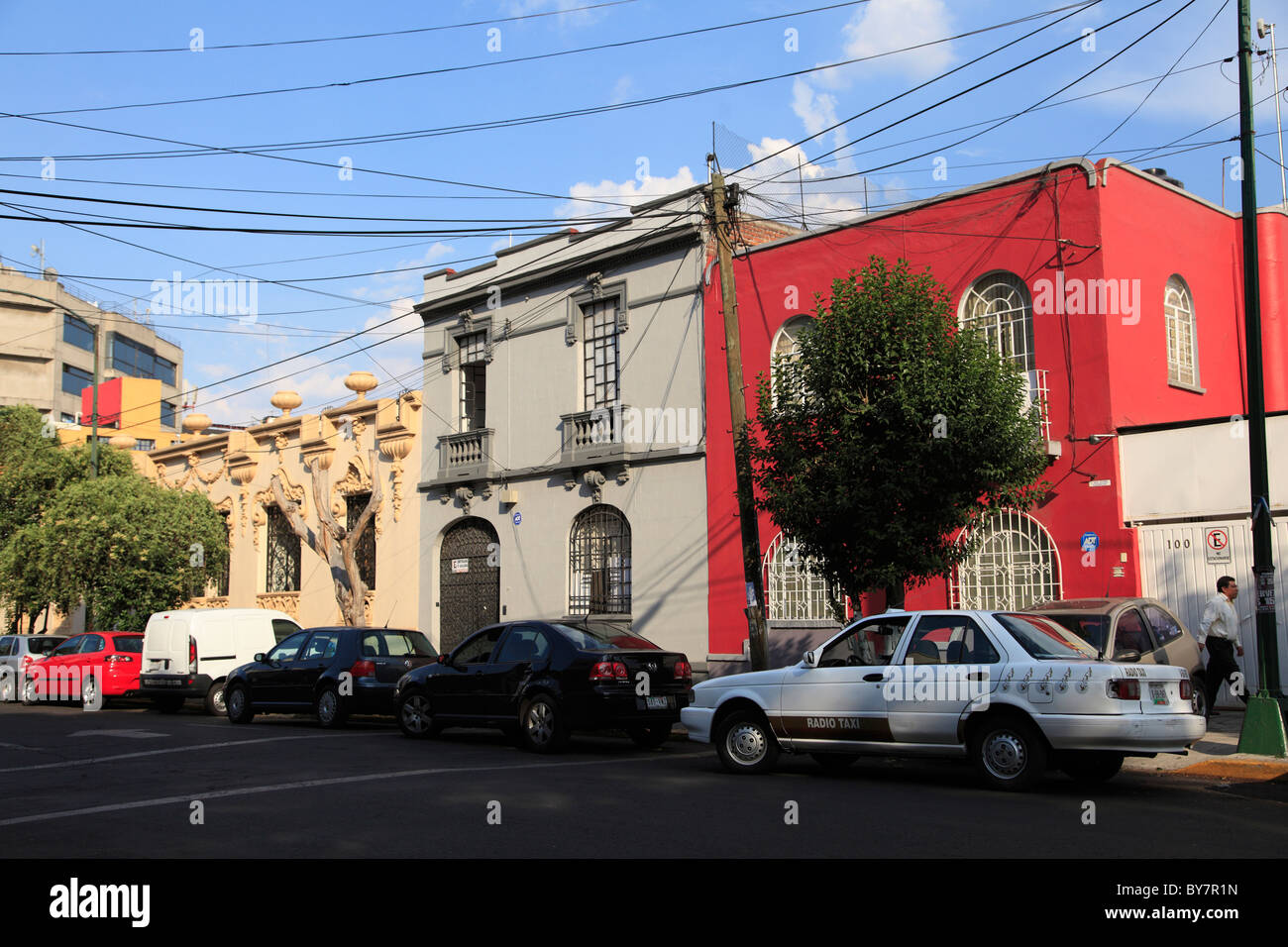 Architettura coloniale, Colonia Roma, quartiere alla moda, Città del Messico, Messico, America del Nord Foto Stock