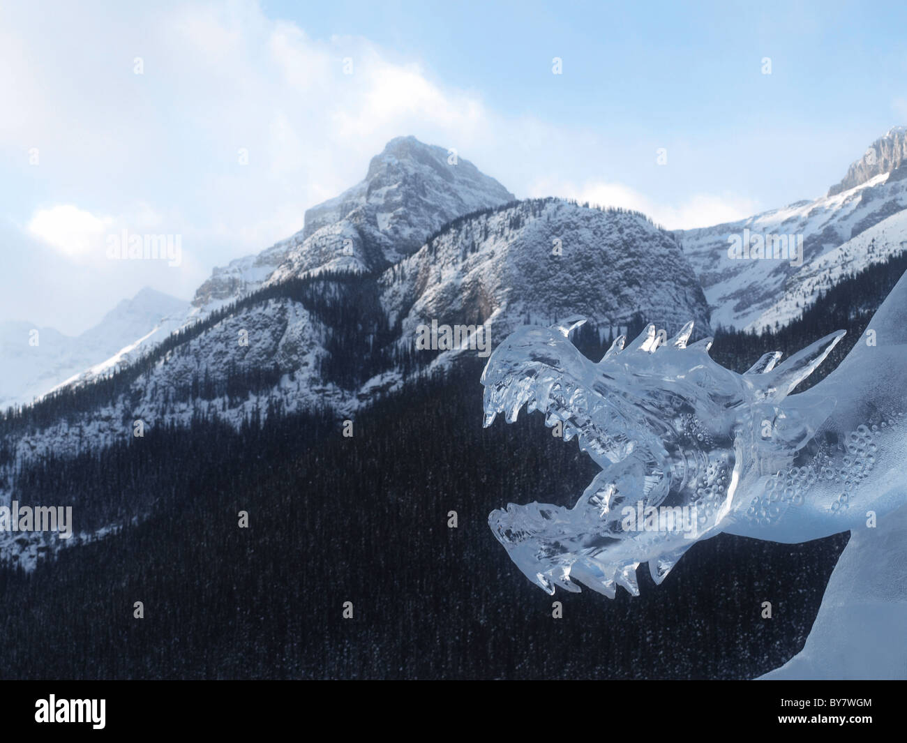 Sculture di ghiaccio dal 'Ice Magic Festival' al Lago Louise, Banff, Alberta, Canada. Foto Stock