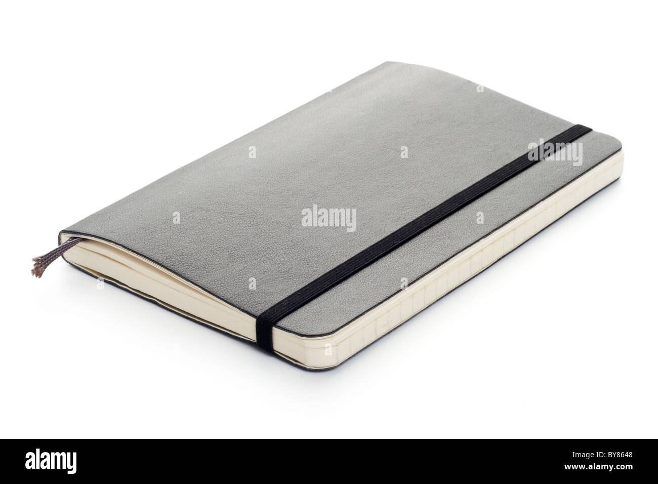 Nero Moleskine notebook (formato tascabile, soft) su sfondo bianco Foto Stock